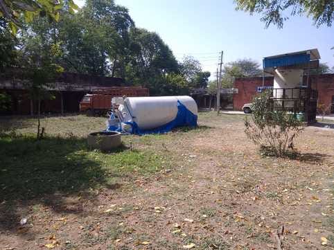 LN2 vertical tank of 6000 liters capacity not installed yet