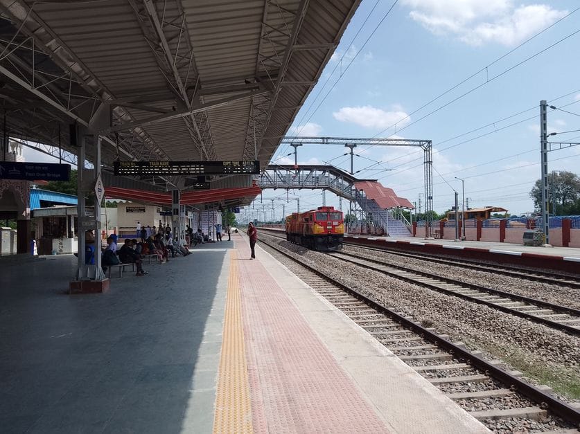 10 percent increase in advance booking during festive season