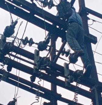 Heavy rain caused loss of Rs 20 lakh to the electricity board in Ghumarvi