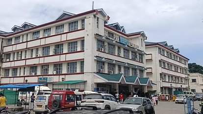 no proper staff in ponta hospital