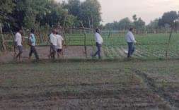 Forest workers and villagers patrolled on the information of leopard