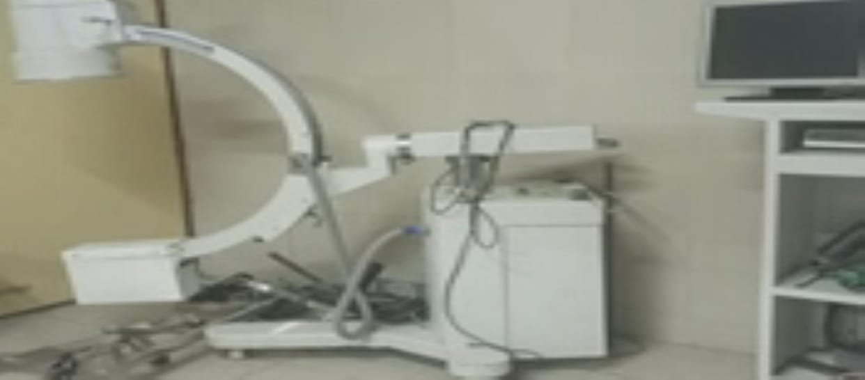 CARM machine in medical college is not working, bone patients are facing increased problems
