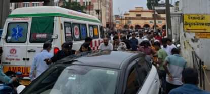 Facilities lost in the crowd of patients in Sultanpur Medical College