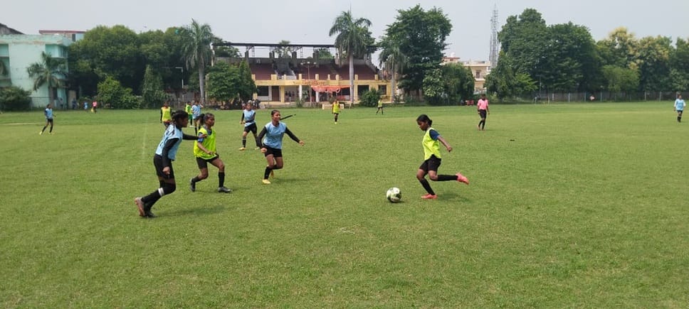 Football competition: Prayagraj and Azamgarh teams reached the final