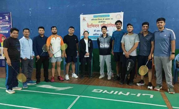 Rishabh Shah and Harish Chandra pair won the badminton final