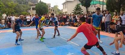 Manju's team reaches the next round after defeating Dhundan