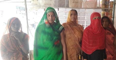 12 women were cheated of Rs. 48 thousand in the name of opening a group account