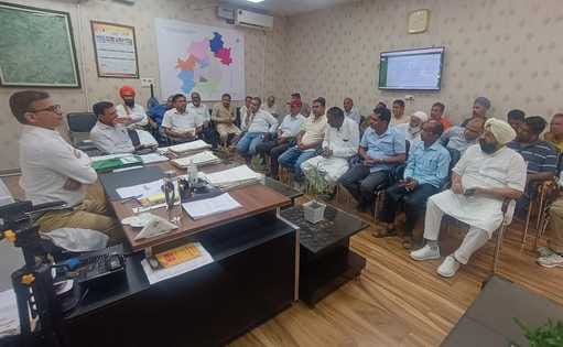 Cleanliness should be done around religious places by doing voluntary work: Mahabir