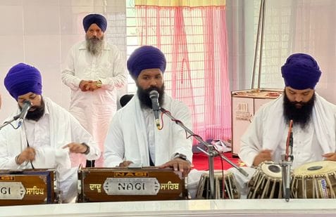 The 31st foundation day of Gurudwara Shri Dashmesh Sahib was celebrated with devotion and enthusiasm