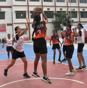 Teams from Gorakhpur, Ghaziabad, Lucknow and Gautam Buddha Nagar won