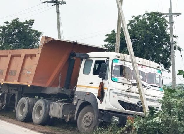 Farmer dies after being crushed by a speeding trolley