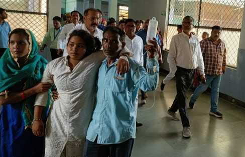 Sick teenager did not get a stretcher