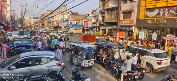 Traders are confused with the maths of GST... Preparations for Durga Puja and Diwali stuck