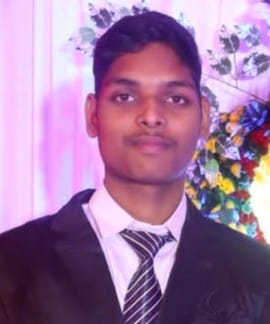 The teenager died, his great-grandmother also died due to shock