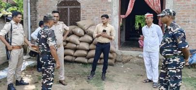 206 sacks of wheat kept for smuggling recovered