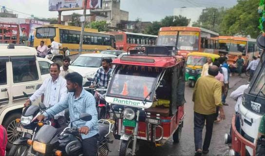 Etah: Proposals for smooth traffic could not become reality from files