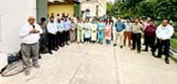 Bank employees mourned the death of young colleagues