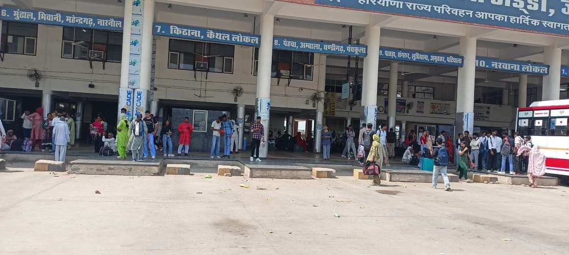 Local routes like Alewa and Malvi were disrupted after buses were sent from Jind.