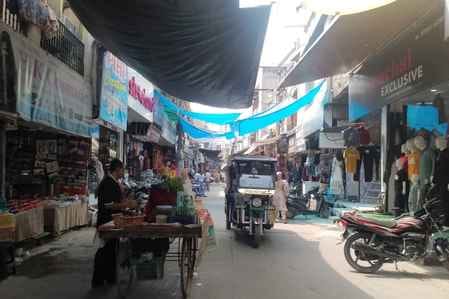 Encroachment started increasing again in Insar Bazaar