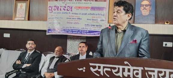 Junior advocates need to learn and study law: Naqvi