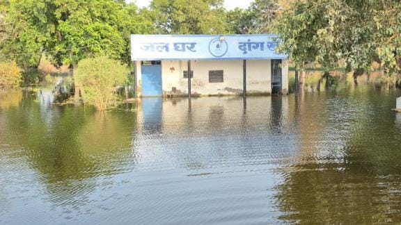 20 villages in the district are flooded, with water tanks and water tanks in five villages submerged.
