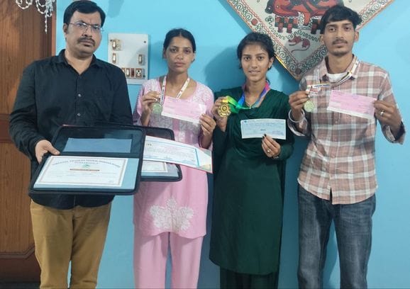 Three meritorious trainees and two instructors honored