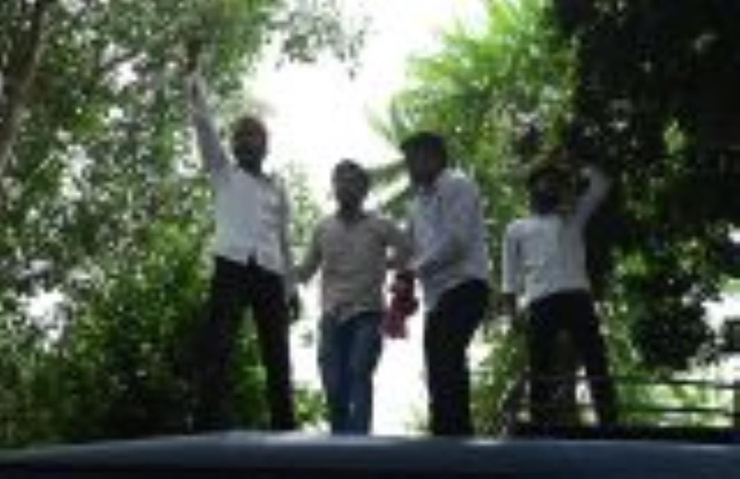 NSUI, Samajwadi Chhatrasabha organizes unemployed party