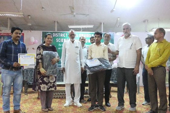Anita tops the district level environmental science exhibition