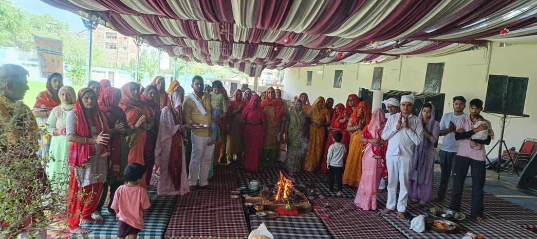 One must join the path of devotion and do good deeds