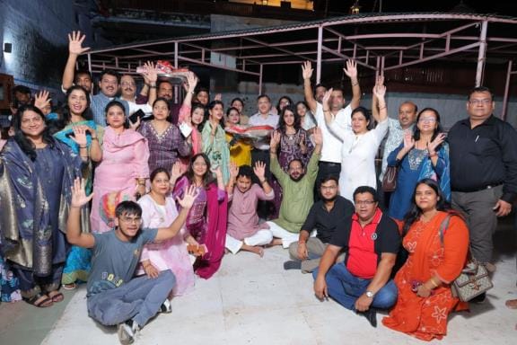 The court of Mother Kaila resounded with the devotional songs of the people of Braj.