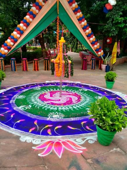 Sanjhi is decorated at the Raskhan Samadhi site.