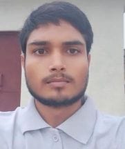 There is no canteen in the government college, students are facing problems.