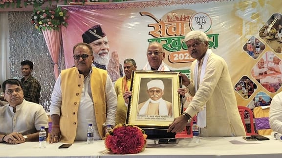Those who run missions for the society had to come to Kashi: Girish Chandra