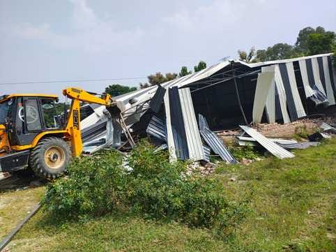 JCBs were used on three illegal colonies, houses and warehouses were demolished.