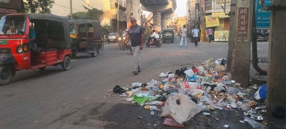 Chief Minister Nayab Saini's cleanliness campaign was thrown into the trash after just one day