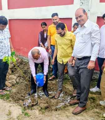 Celebrated Seva Pakhwada in Sanskrit University, planted trees