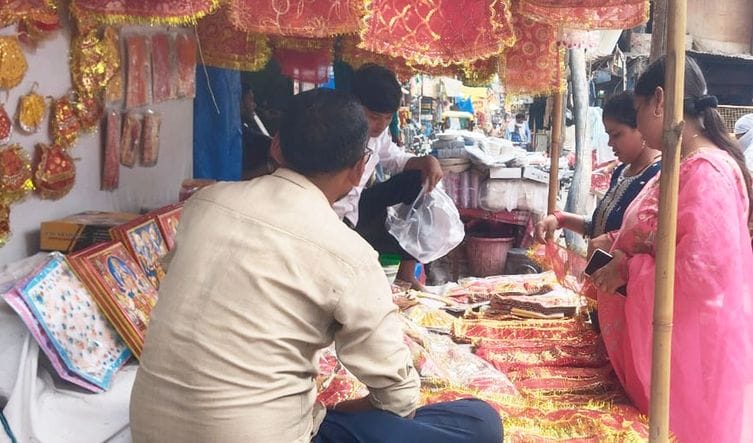 Markets decorated for Navratri, waiting for customers