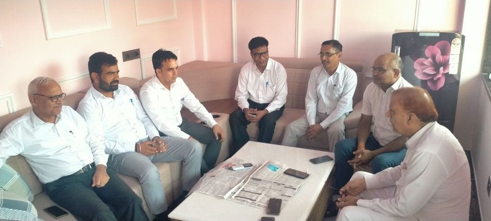 The Bar boycotted the SDM court in protest against the working style.