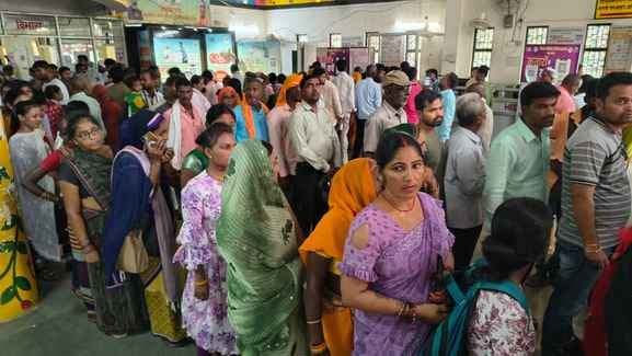 Viral fever starts with cough, no relief is available