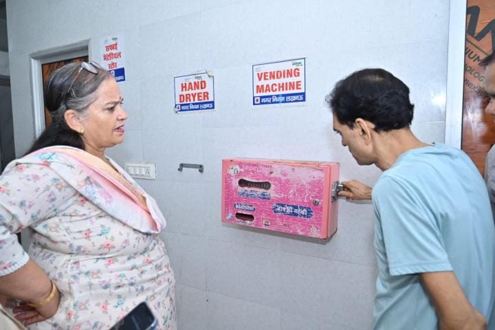 Mayor slaps filth in public toilets
