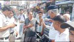 Students were administered the oath to follow traffic rules.