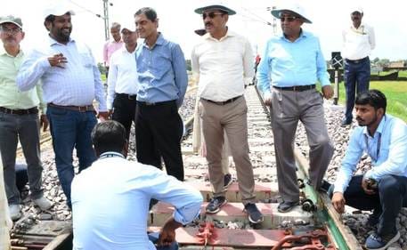 Trial successful: Train runs at 130 km/h on new rail line