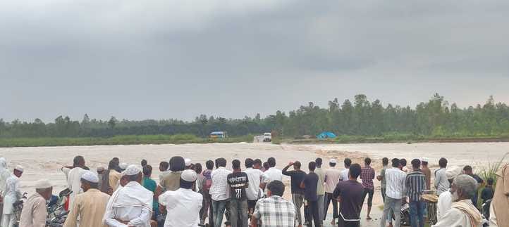 Heavy rains wreak havoc; Delhi-Dehradun highway closed; bridge washed away in Shakambari.