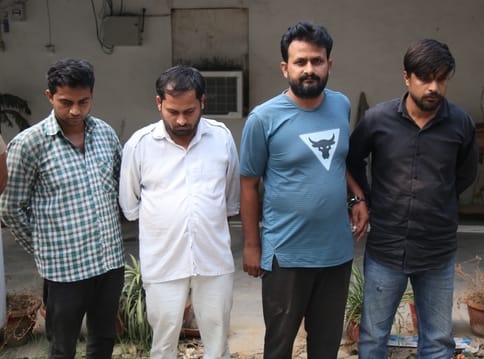Gang caught cheating people on the pretext of gas agency allotment