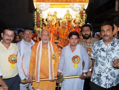 Finance Minister pulled the chariot of deities... Khirnibag Ramlila inaugurated