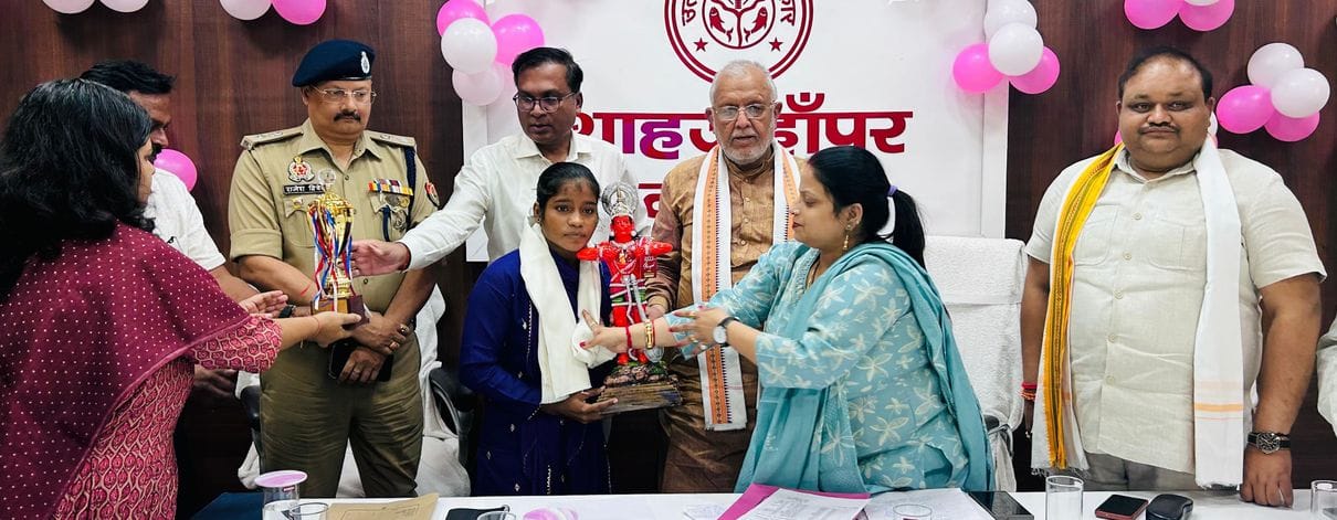 Weightlifter Roli honored