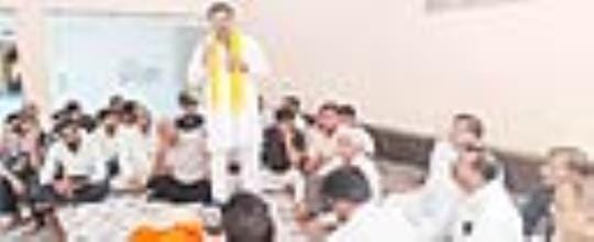 Maharaja Agrasen worked to uplift the needy.
