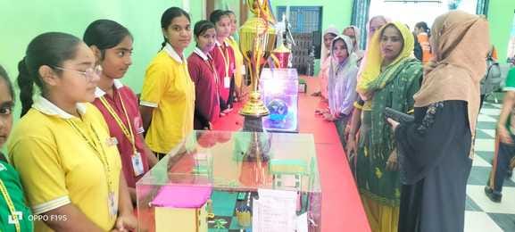 Organizing PTM and Science Exhibition