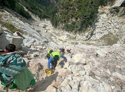 Malana's life is carried on the shoulders of foreigners