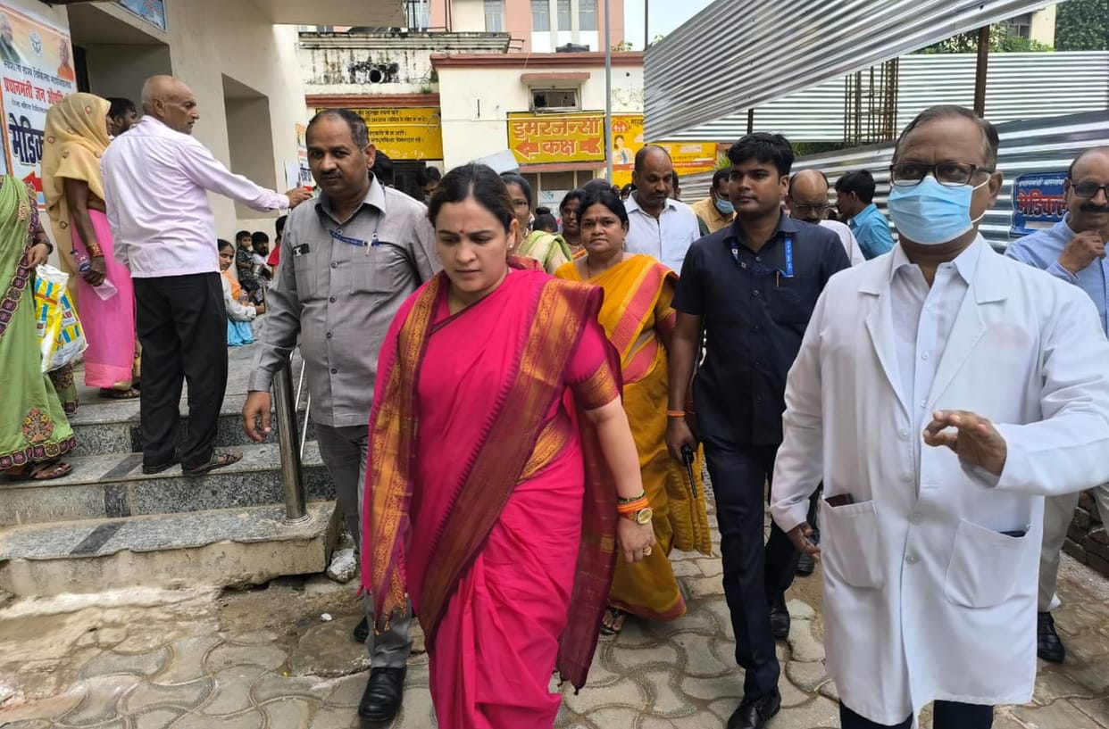 On the question of FIR against mother, Aparna said, no comment...